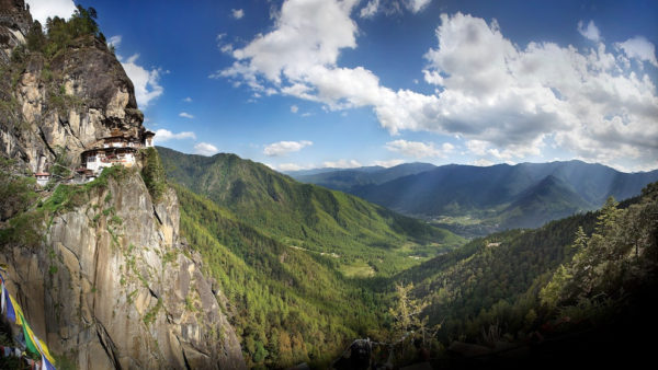 Hike to Taktsang Monastery